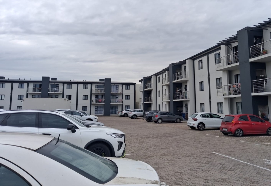 2 Bedroom Property for Sale in Parklands East Western Cape